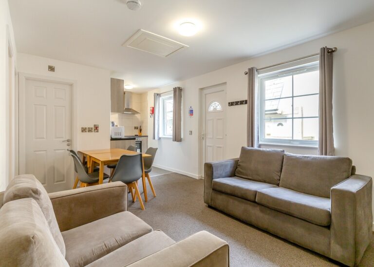 original 47029072 1827161629