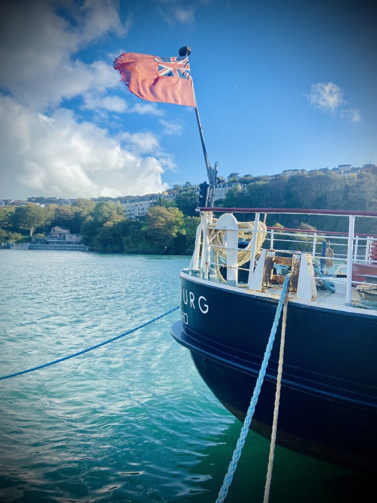 THE OLDENBURG LUNDY BOAT scaled